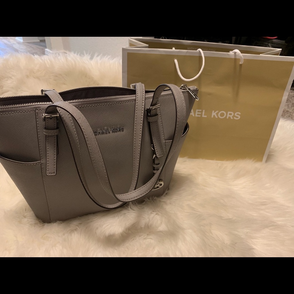 Michael Kors tote